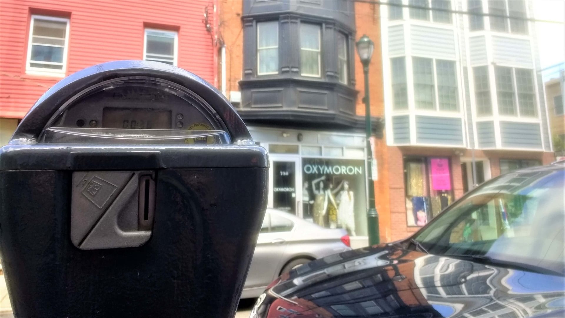 A parking meter in Queen Village, demonstrating parking rules in Philadelphia | Permit Philly